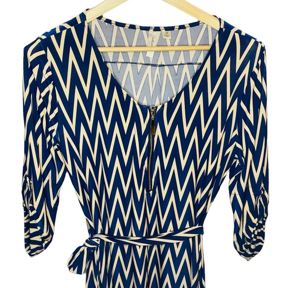 Women’s Tacera Navy/Off White Zig Zag Striped Dress with Belted Sinch Waist - Picture 3 of 6